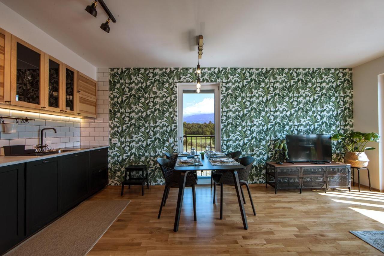 Jungle Mesh Lux Apartment Bled Esterno foto