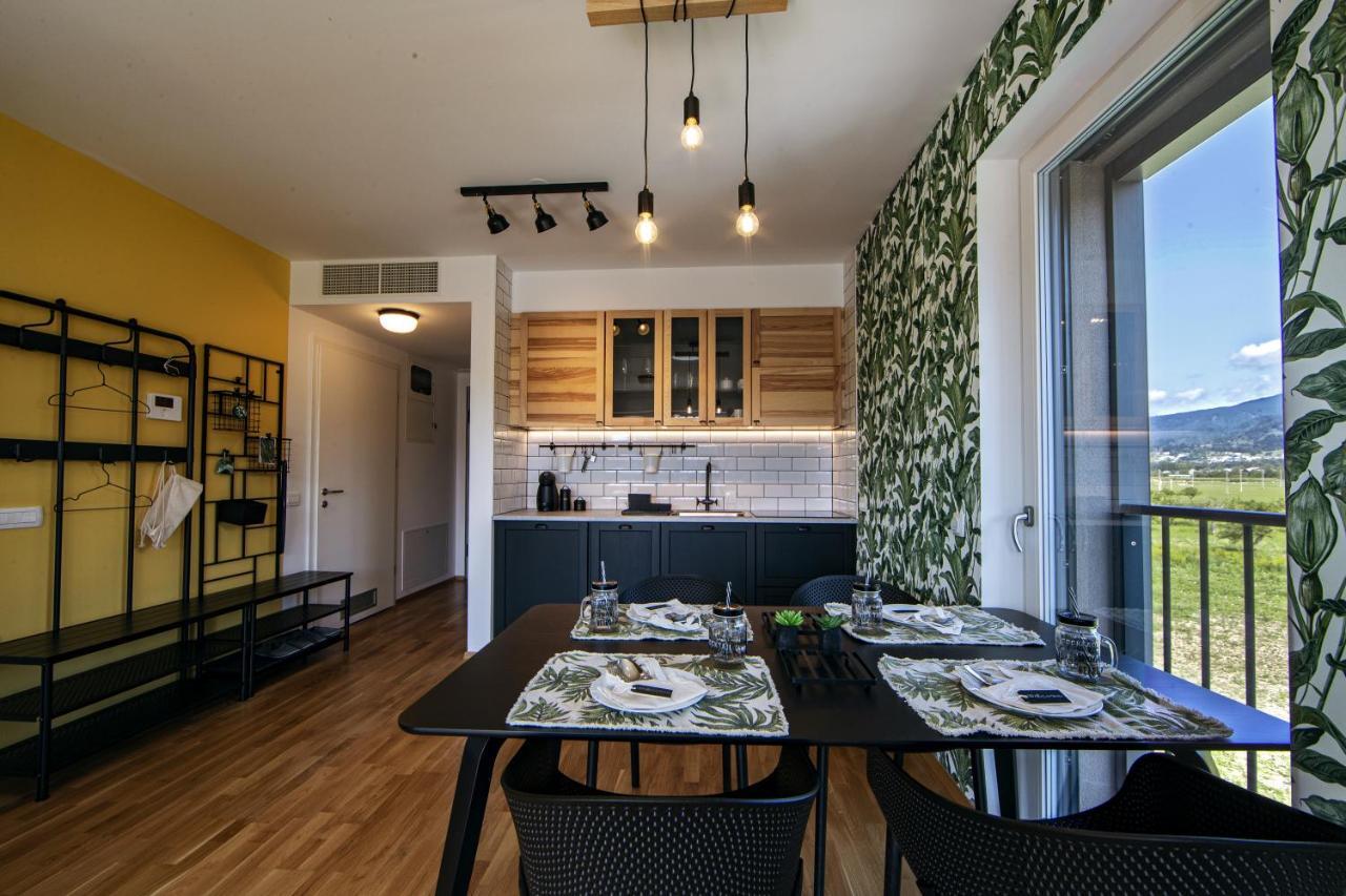 Jungle Mesh Lux Apartment Bled Esterno foto
